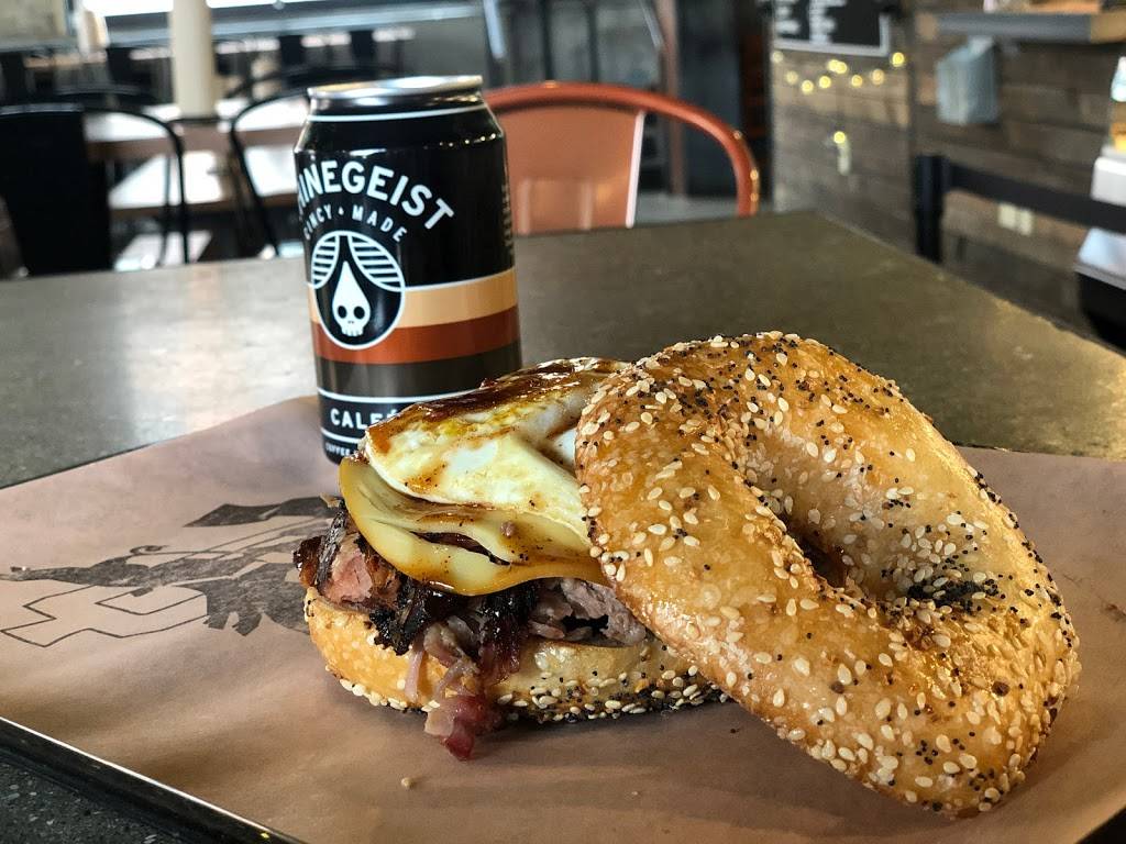 Lucius Q | restaurant | 1131 Broadway St, Cincinnati, OH 45202, USA | 5134214227 OR +1 513-421-4227