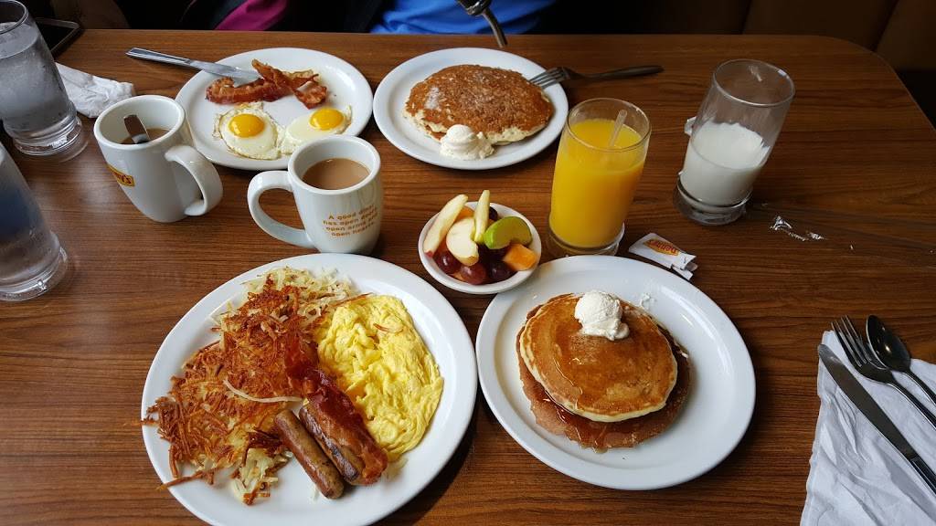 Dennys | restaurant | 1515 Ocean St, Santa Cruz, CA 95060, USA | 8314264628 OR +1 831-426-4628