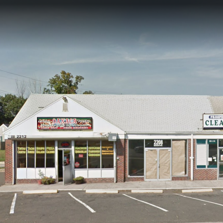 Oaxaca Pizzeria & Taqueria | restaurant | 2212 Madison Ave, Bridgeport, CT 06606, USA | 2035720486 OR +1 203-572-0486