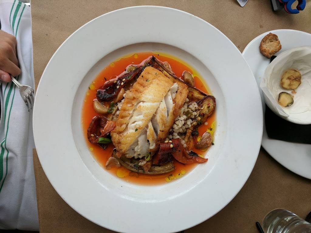 Bistro Les Gras | restaurant | 25 West St, Northampton, MA 01060, USA | 4133204666 OR +1 413-320-4666