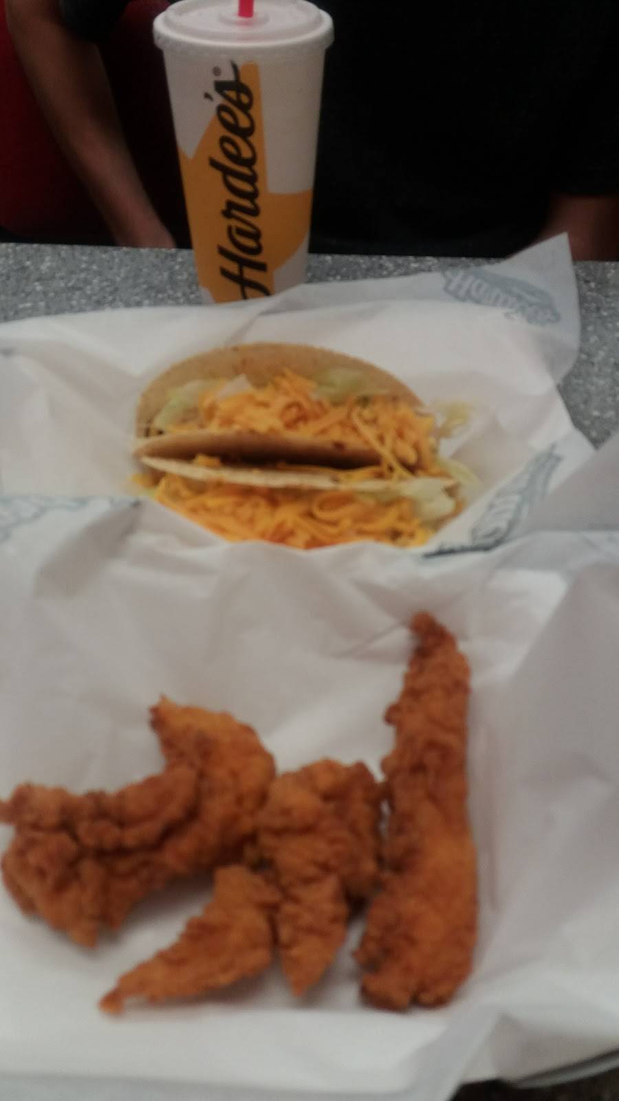 Hardees | restaurant | 8009 Pendleton Pike, Indianapolis, IN 46226, USA | 3178970515 OR +1 317-897-0515