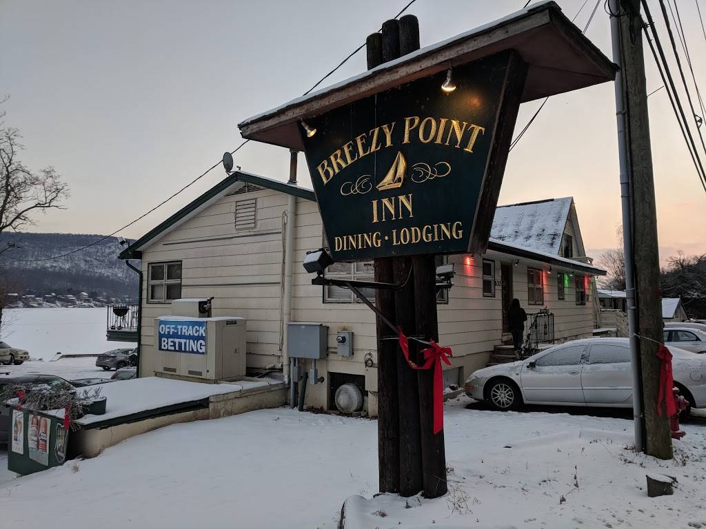 Breezy point inn | restaurant | 620 Jersey Ave, Greenwood Lake, NY 10925, USA | 8454778100 OR +1 845-477-8100