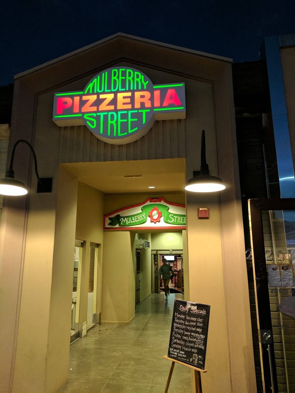 Mulberry Street Pizzeria | restaurant | 240 S Beverly Dr, Beverly Hills, CA 90212, USA | 3102478100 OR +1 310-247-8100