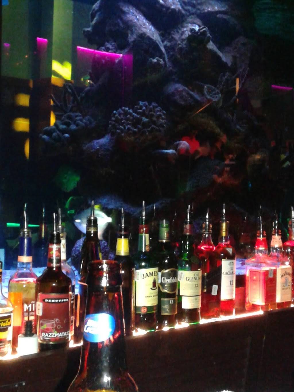 Shark Bar and Grill | restaurant | 6121 W Park Blvd, Plano, TX 75093, USA | 2148105483 OR +1 214-810-5483