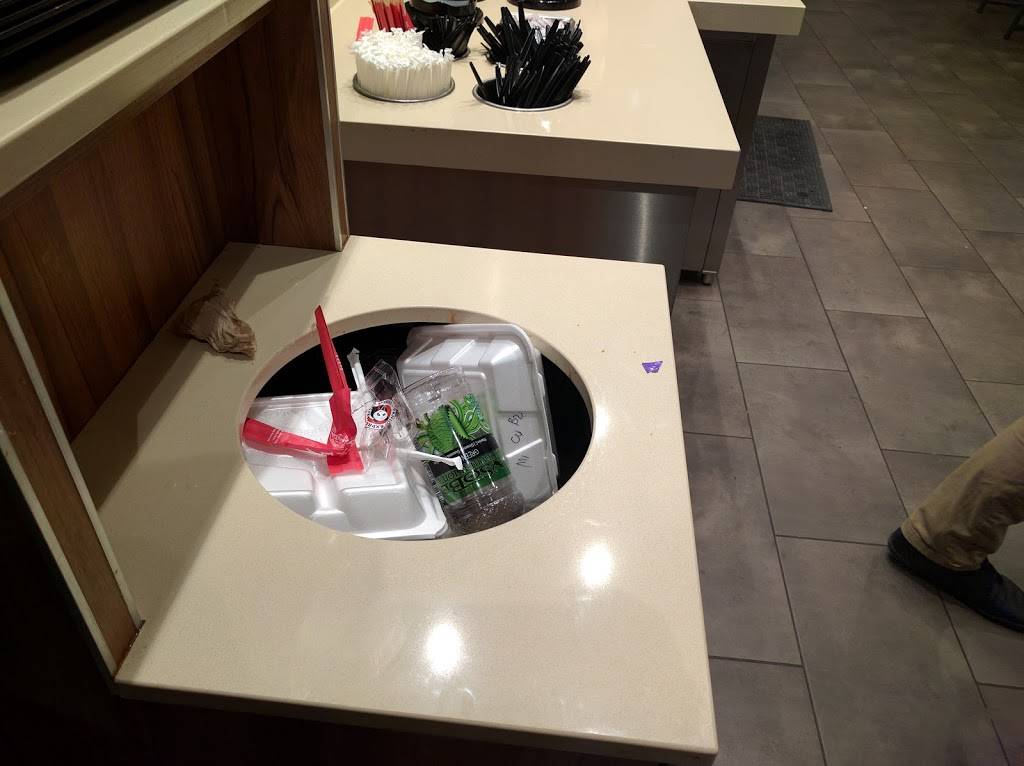 Panda Express | restaurant | 1491 E Parks Hwy, Wasilla, AK 99654, USA | 9073769888 OR +1 907-376-9888