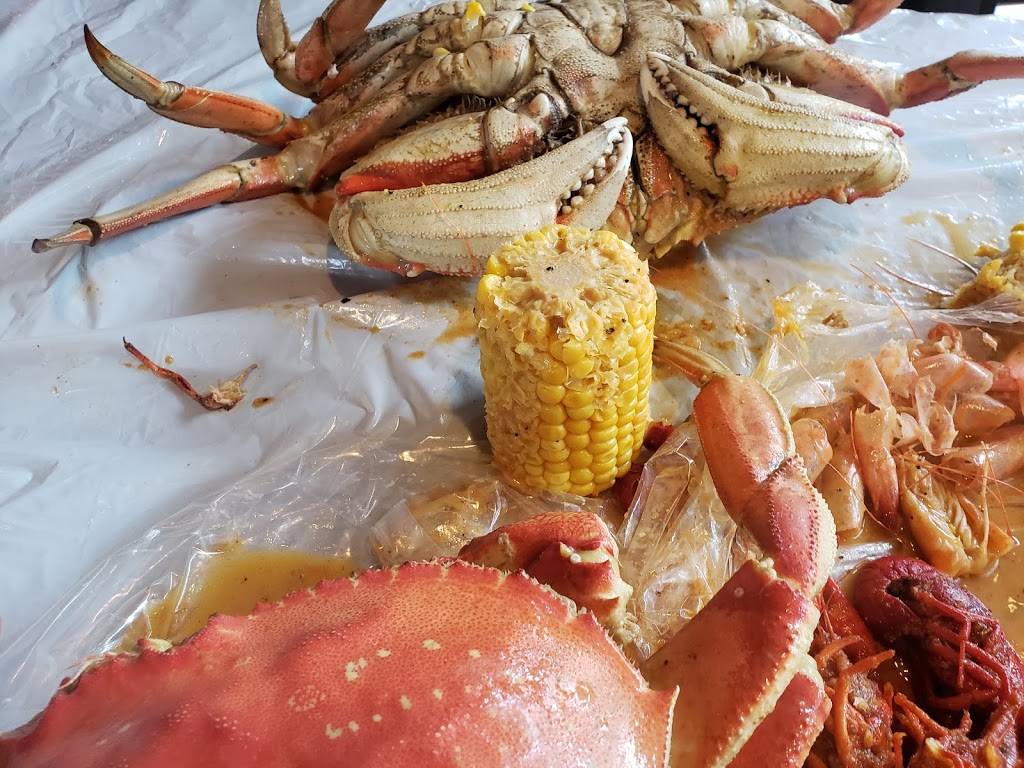 Hot N Juicy | restaurant | 7572 W Sand Lake Rd, Orlando, FL 32819, USA | 4073704655 OR +1 407-370-4655