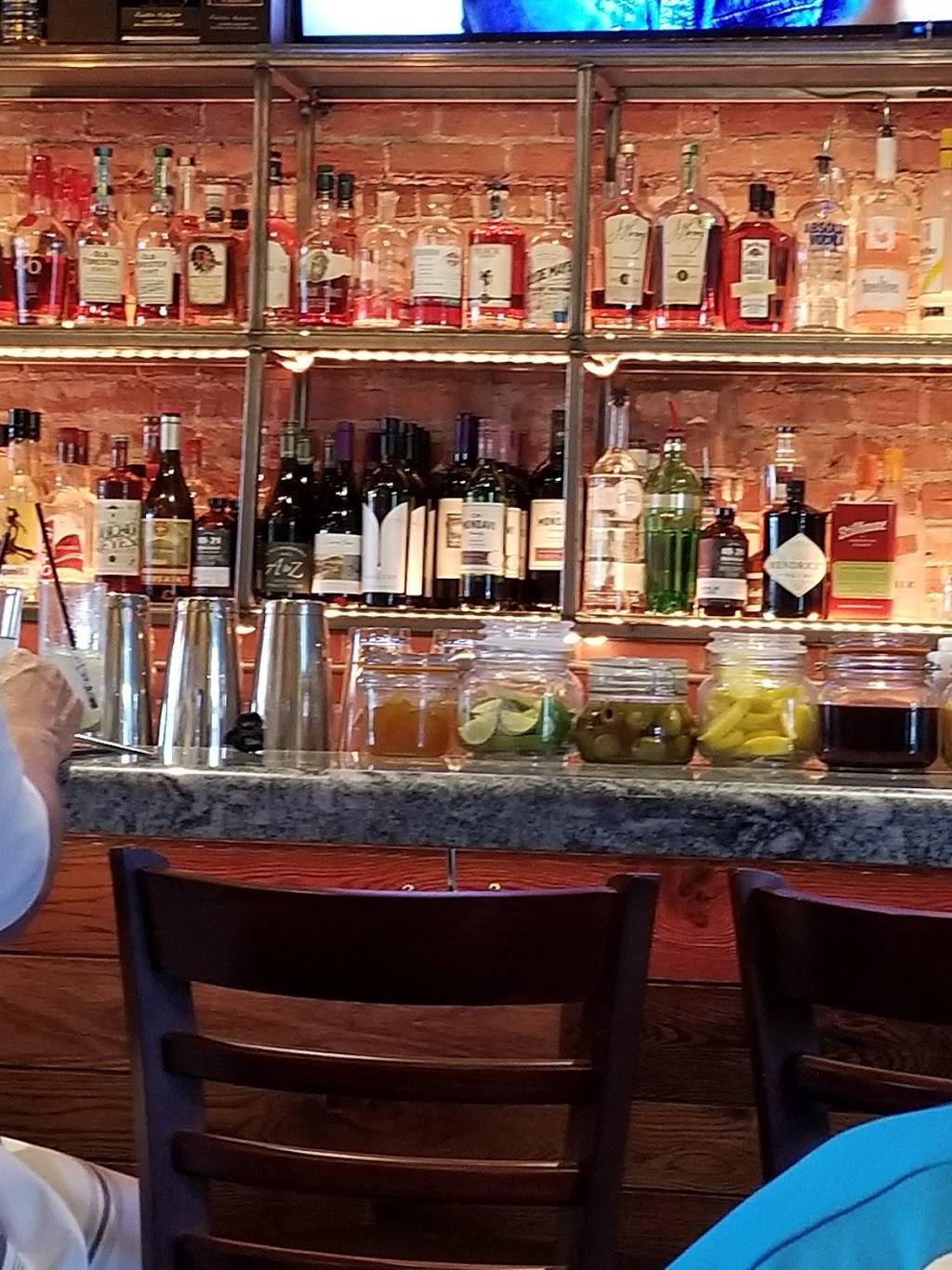 Butcher & Barrel Gastropub | restaurant | 300 6th St, Racine, WI 53403, USA | 2623832300 OR +1 262-383-2300