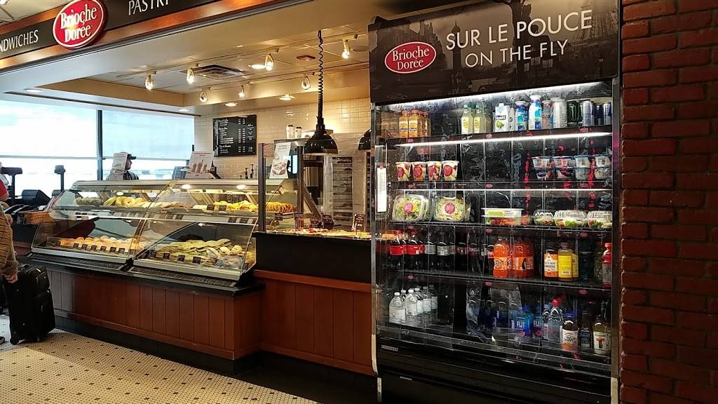 Brioche Doree | restaurant | 10000 W OHare Ave, Chicago, IL 60666, USA | 7736866180 OR +1 773-686-6180