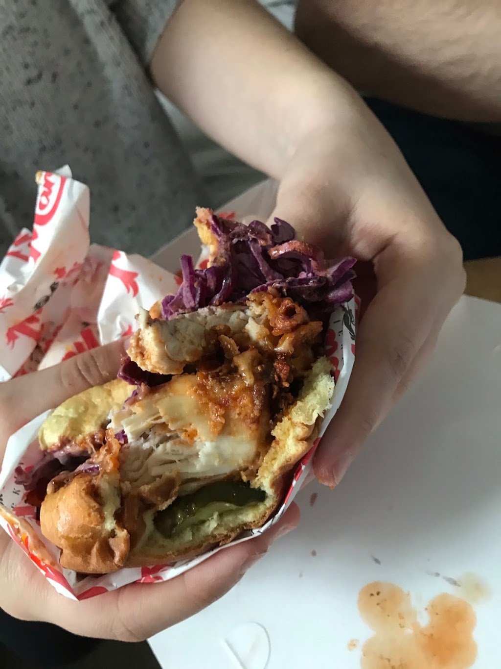 Hot Chicken Mama | restaurant | 168 Montauk Hwy, Blue Point, NY 11715, USA | 6316218200 OR +1 631-621-8200