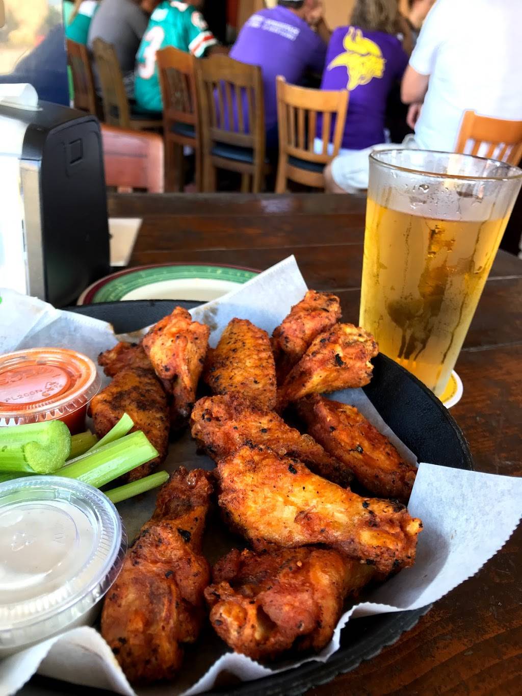 Houligans | restaurant | 1643 US-1, Ormond Beach, FL 32174, USA | 3866712285 OR +1 386-671-2285