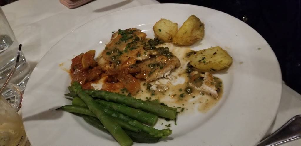 French Market Grille | restaurant | 15717 Bernardo Heights Pkwy, San Diego, CA 92128, USA | 8584858055 OR +1 858-485-8055