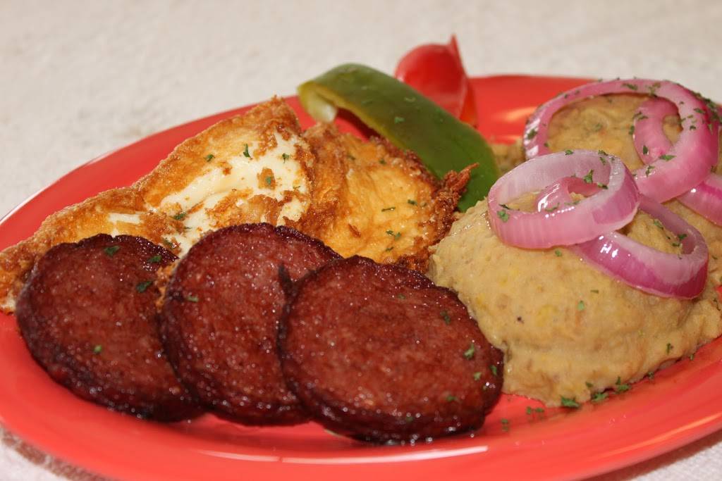 Rice & Beans Cocina Latina | restaurant | 504 N Alafaya Trail #106, Orlando, FL 32828, USA | 4073809962 OR +1 407-380-9962