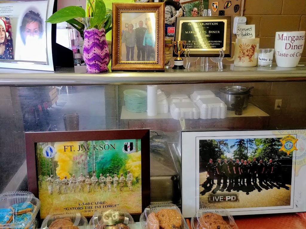 Margarets | restaurant | 11170 Garners Ferry Rd, Eastover, SC 29044, USA | 8033532331 OR +1 803-353-2331