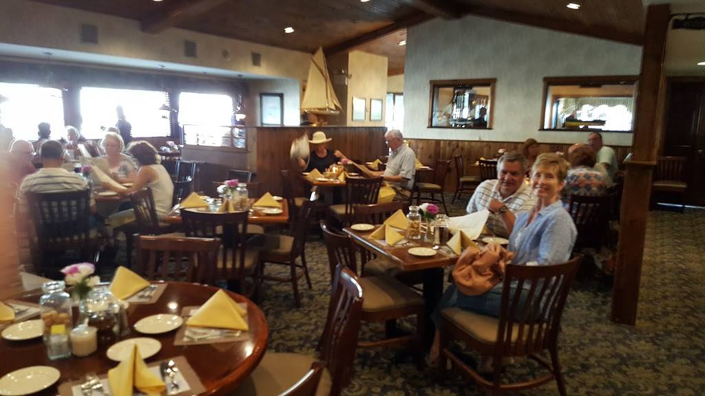 The Crab Trap | restaurant | 1 Broadway, Somers Point, NJ 08244, USA | 6099277377 OR +1 609-927-7377