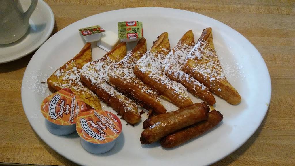 Route 352 Diner | restaurant | 4233 Edgmont Ave, Brookhaven, PA 19015, USA | 6108720212 OR +1 610-872-0212