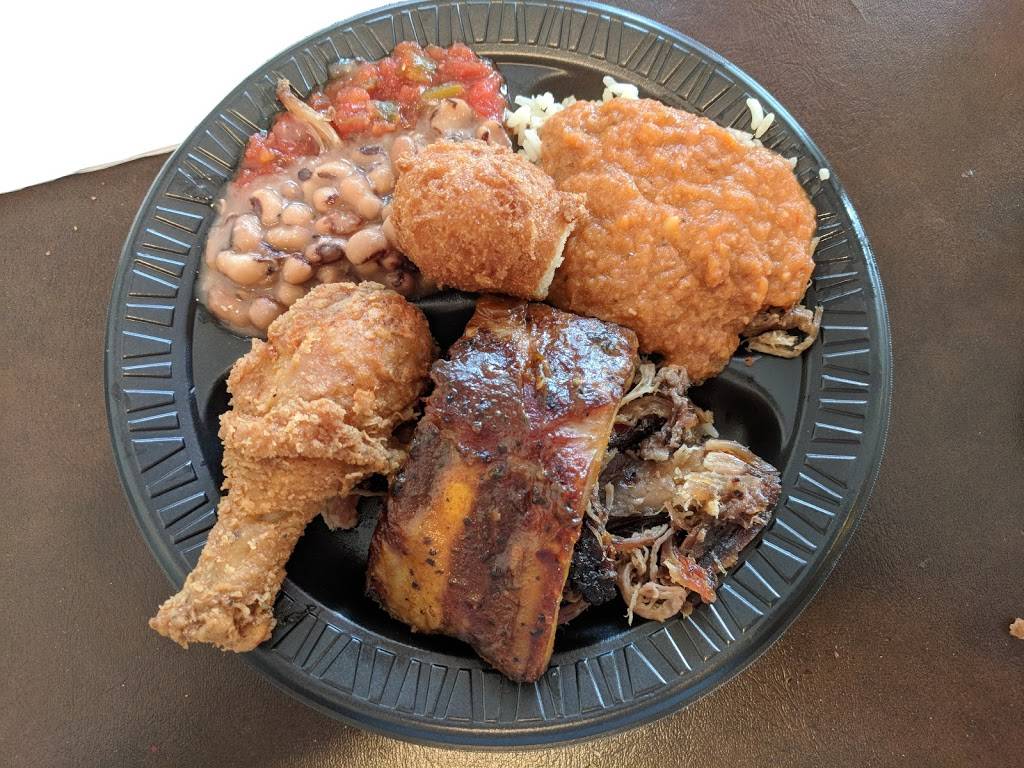 The Bar-B-Q Grill | restaurant | 8196 E Main St D, Ridgeland, SC 29936, USA | 8437263373 OR +1 843-726-3373