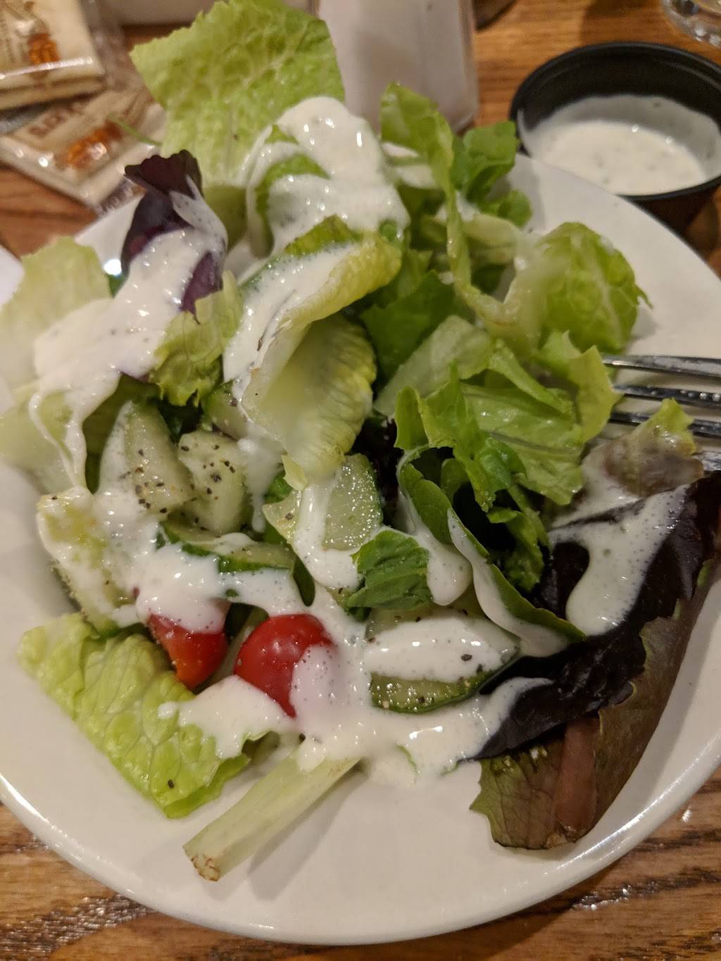 Cracker Barrel Old Country Store | restaurant | 2183 N Hwy 17, Mt Pleasant, SC 29466, USA | 8438845220 OR +1 843-884-5220