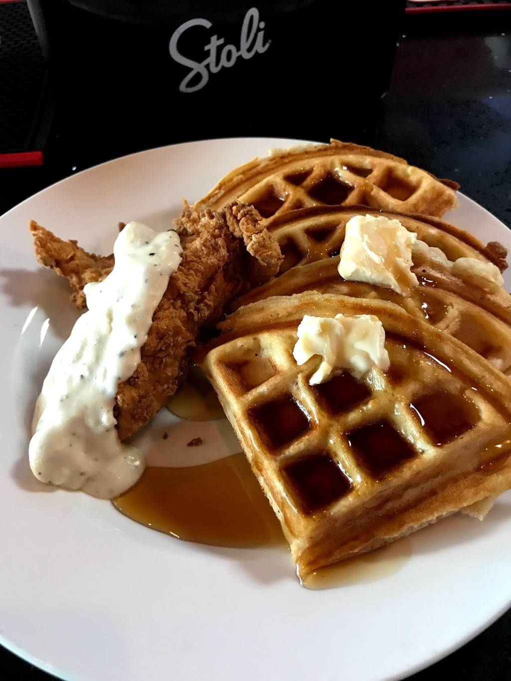 Latitudes Apollo | restaurant | 131 Harbor Village Lane, Apollo Beach, FL 33572, USA | 8136459700 OR +1 813-645-9700