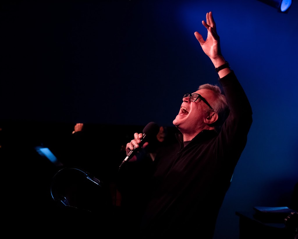 Gardenia Restaurant & Lounge | restaurant | 7066 Santa Monica Blvd, West Hollywood, CA 90038, USA | 3234677444 OR +1 323-467-7444