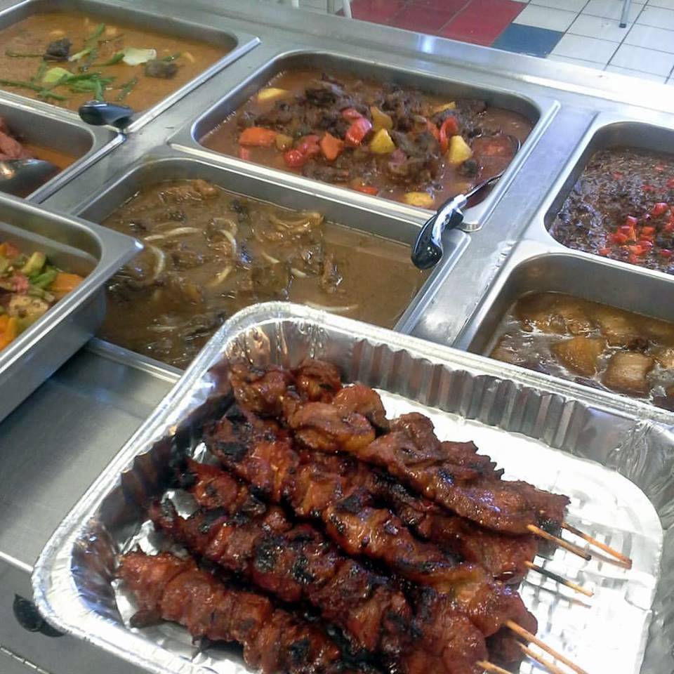 Lola Sallys Authentic Filipino Cuisine | meal takeaway | 4403 Kingston Rd #102, Scarborough, ON M1E 2N2, Canada | 6474795855 OR +1 647-479-5855
