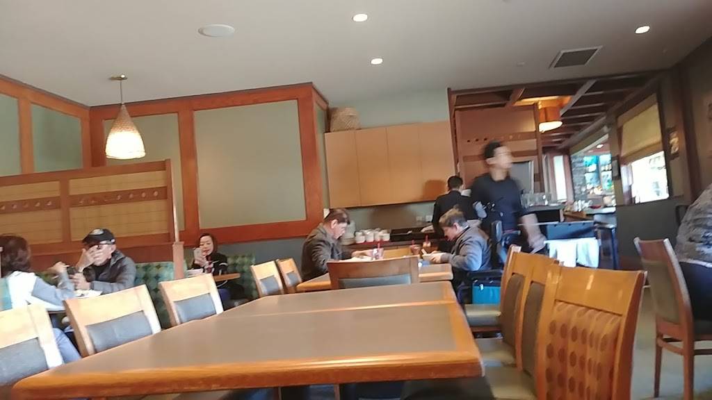 Vung Tau | restaurant | 535 E Santa Clara St, San Jose, CA 95112, USA | 4082889055 OR +1 408-288-9055