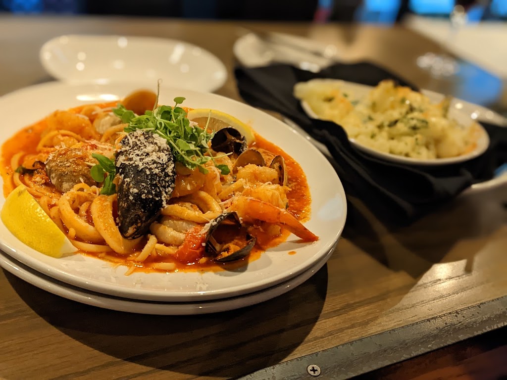 Mangiare | restaurant | 121 N Adams St, Green Bay, WI 54301, USA | 9204030900 OR +1 920-403-0900