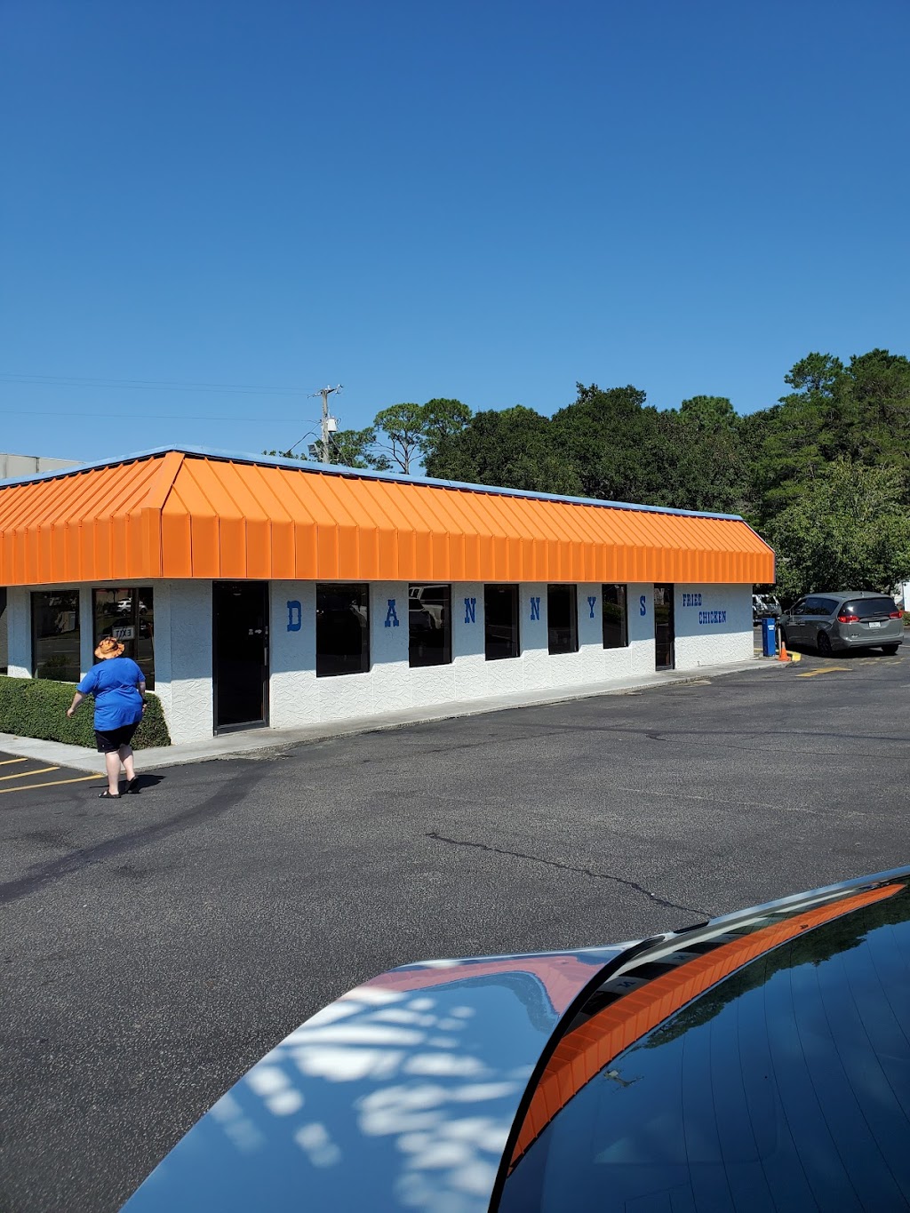 Dannys Fried Chicken | restaurant | 408 E John Sims Pkwy, Niceville, FL 32578, USA | 8506781145 OR +1 850-678-1145