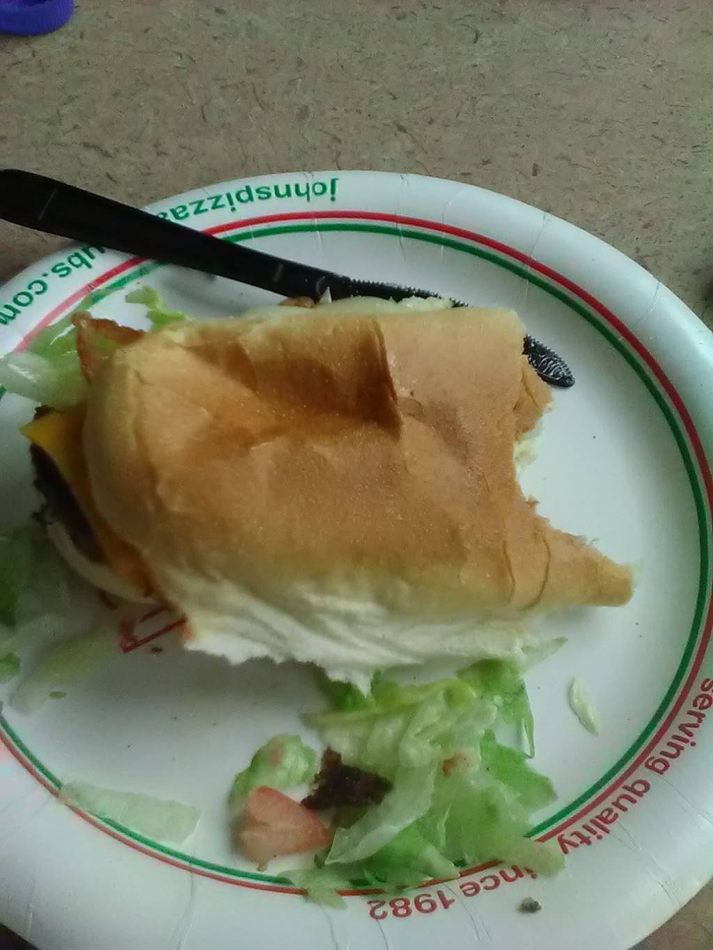 Johns Pizza & Subs | restaurant | 680 Campbell Blvd, Getzville, NY 14068, USA | 7166368600 OR +1 716-636-8600