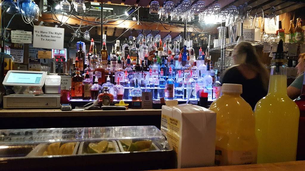 Community Inn Restaurant | restaurant | 1304 Grandin Rd SW, Roanoke, VA 24015, USA | 5403422351 OR +1 540-342-2351