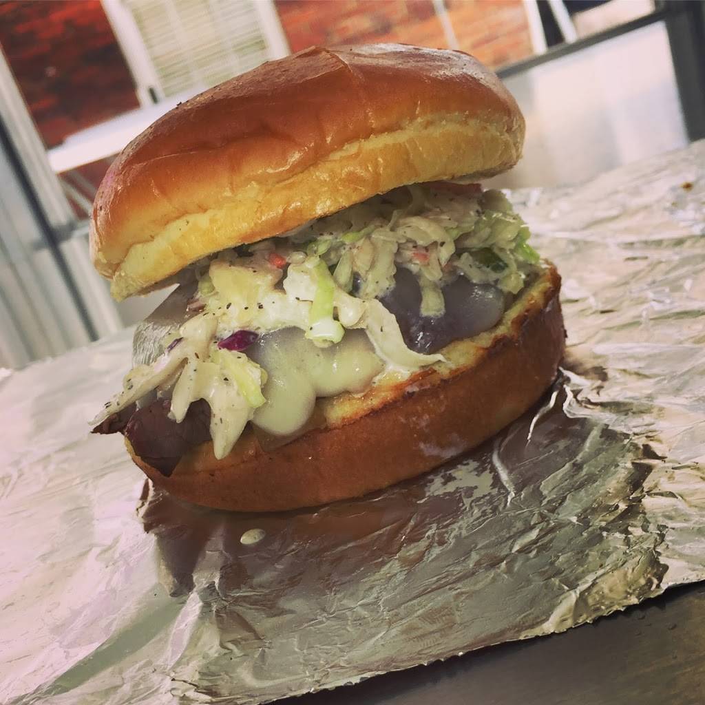 The Rolling Grill Pit Beef & Catering | restaurant | 5609 Hess Ave, Baltimore, MD 21212, USA | 4103021727 OR +1 410-302-1727