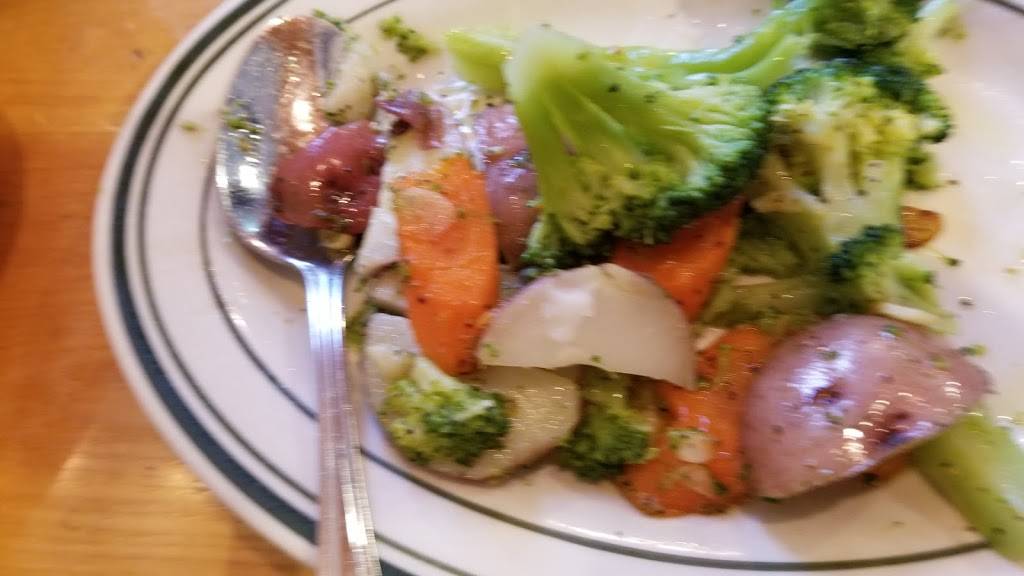 Fire Pit BBQ | restaurant | 300 Belleville Turnpike, Kearny, NJ 07032, USA | 2019973473 OR +1 201-997-3473