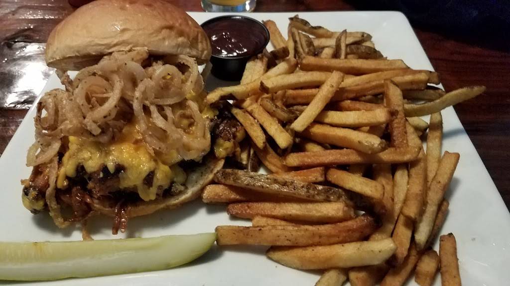 Pig Whistle Inn | restaurant | 108 Stickles Pond Rd, Newton, NJ 07860, USA | 9737864200 OR +1 973-786-4200