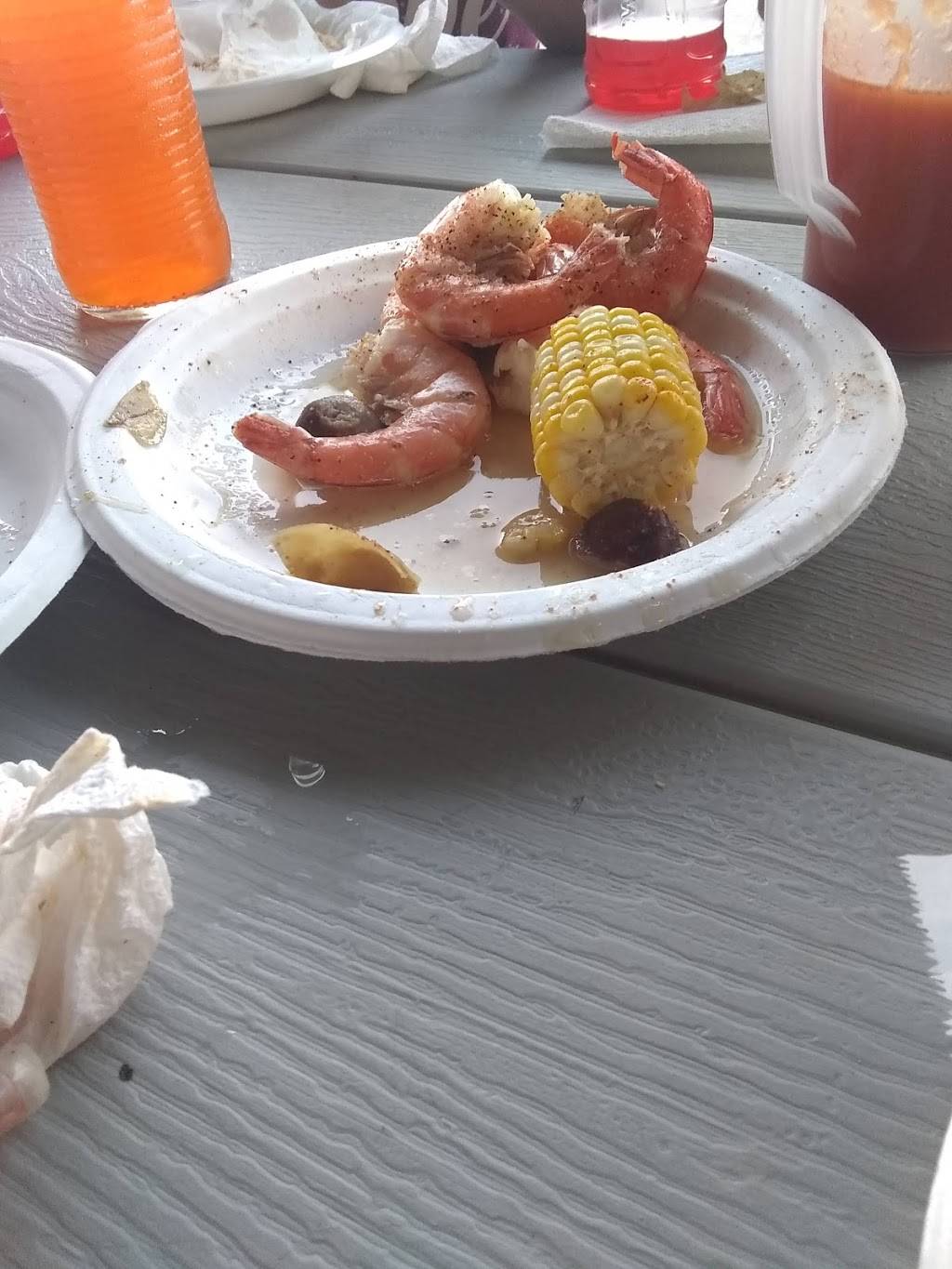 Terraza Tropical Sports Bar | restaurant | 8720 Airline Dr, Houston, TX 77037, USA | 7138753373 OR +1 713-875-3373