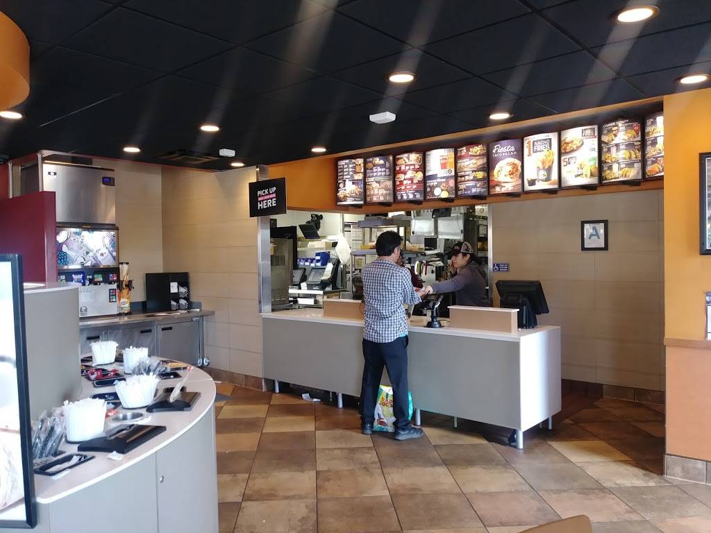 Taco Bell | meal takeaway | 2718 S Figueroa St, Los Angeles, CA 90007, USA | 2137466248 OR +1 213-746-6248