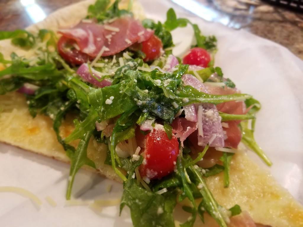 Ninos Pizzeria | restaurant | 1031 Norwich-New London Turnpike, Uncasville, CT 06382, USA | 8608482020 OR +1 860-848-2020