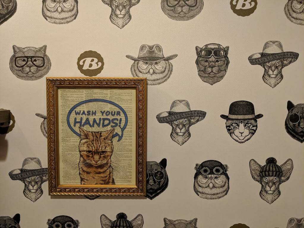 Biscuit Head | restaurant | 1994 Hendersonville Rd, Asheville, NC 28803, USA | 8285852055 OR +1 828-585-2055