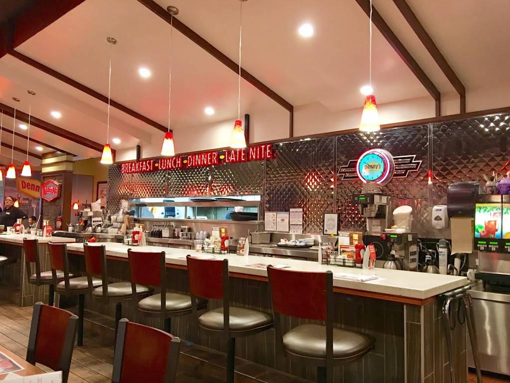 Dennys | restaurant | 1568 E Main St, Woodland, CA 95776, USA | 5306664001 OR +1 530-666-4001