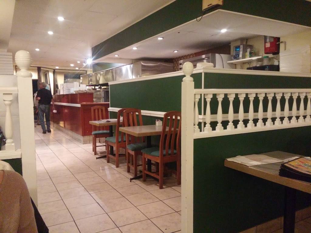 Restaurant Centrale Pizzeria | restaurant | 7610 Rue Centrale, LaSalle, QC H8P 1K9, Canada | 5143637444 OR +1 514-363-7444