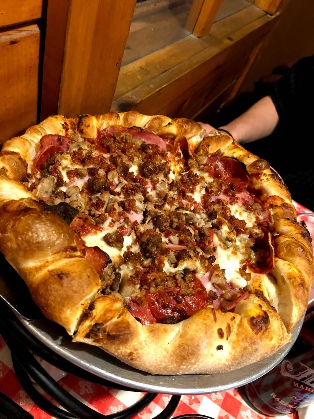 Gumbas | restaurant | 350 Bonta St, Blairsden, CA 96103, USA | 5308361212 OR +1 530-836-1212