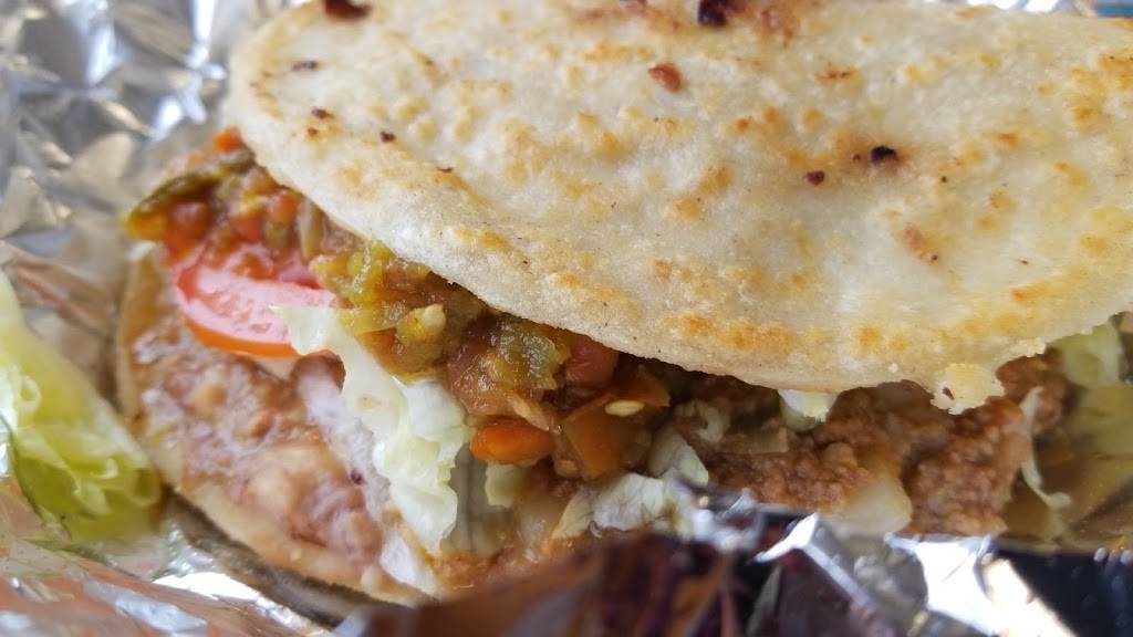 Taco River | restaurant | 1685 Peoria St, Aurora, CO 80010, USA | 7204222574 OR +1 720-422-2574