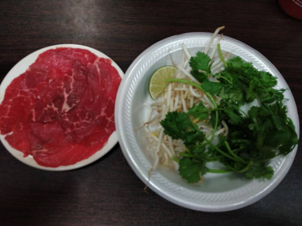 Little Saigon Sandwiches & Pho | meal takeaway | 115 Village Square Dr ste l, Brandon, MS 39047, USA | 6019190275 OR +1 601-919-0275