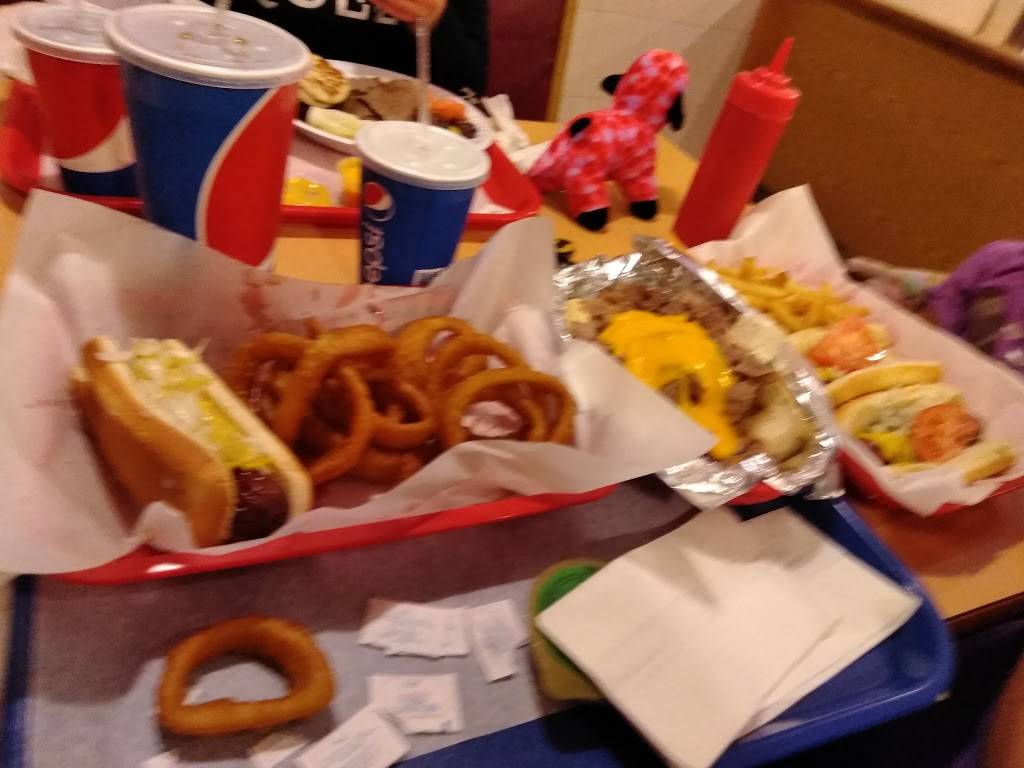 A Js Hotdogs & Gyros | meal takeaway | 250 W Baltimore St, Wilmington, IL 60481, USA | 8154767100 OR +1 815-476-7100