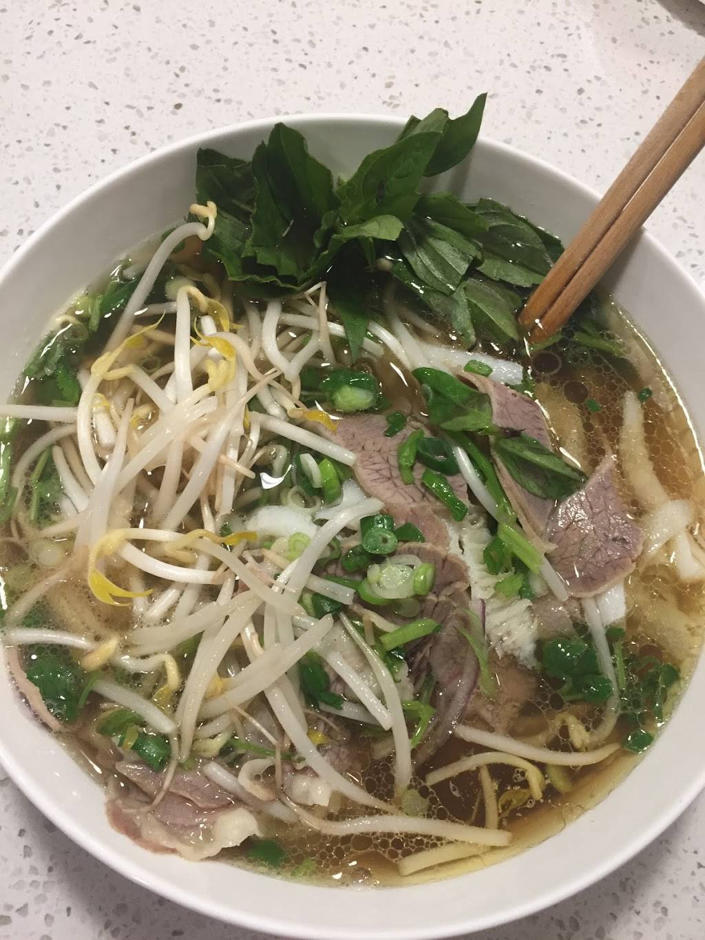 TT Pho | restaurant | 4057 Riley Fuzzel Rd #900, Spring, TX 77386, USA | 2817713983 OR +1 281-771-3983