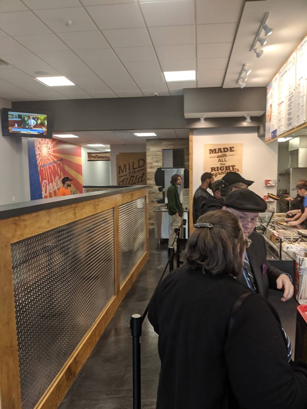 Hot Head Burritos | restaurant | 55 Damon Rd, Northampton, MA 01060, USA | 4135704872 OR +1 413-570-4872