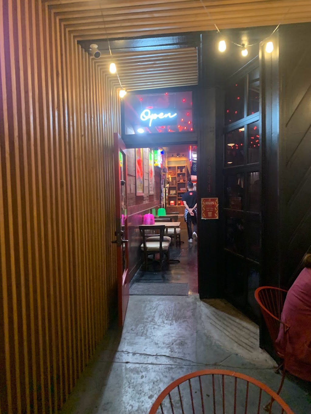 Kin Len - Thai Street Eats | restaurant | 3934 30th St, San Diego, CA 92104, USA | 6196639399 OR +1 619-663-9399