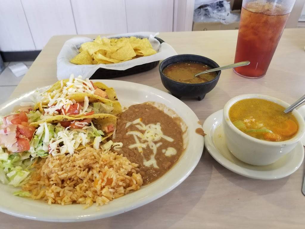 Oasis Family Restaurant | restaurant | 3524 Pershing Dr, El Paso, TX 79903, USA | 9155661106 OR +1 915-566-1106