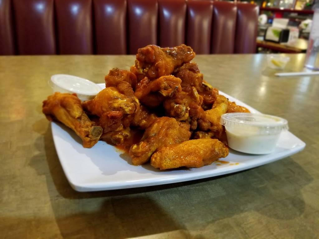 Brothers Pizza | restaurant | 6635 W Happy Valley Rd Ste 107, Glendale, AZ 85310, USA | 6235372232 OR +1 623-537-2232