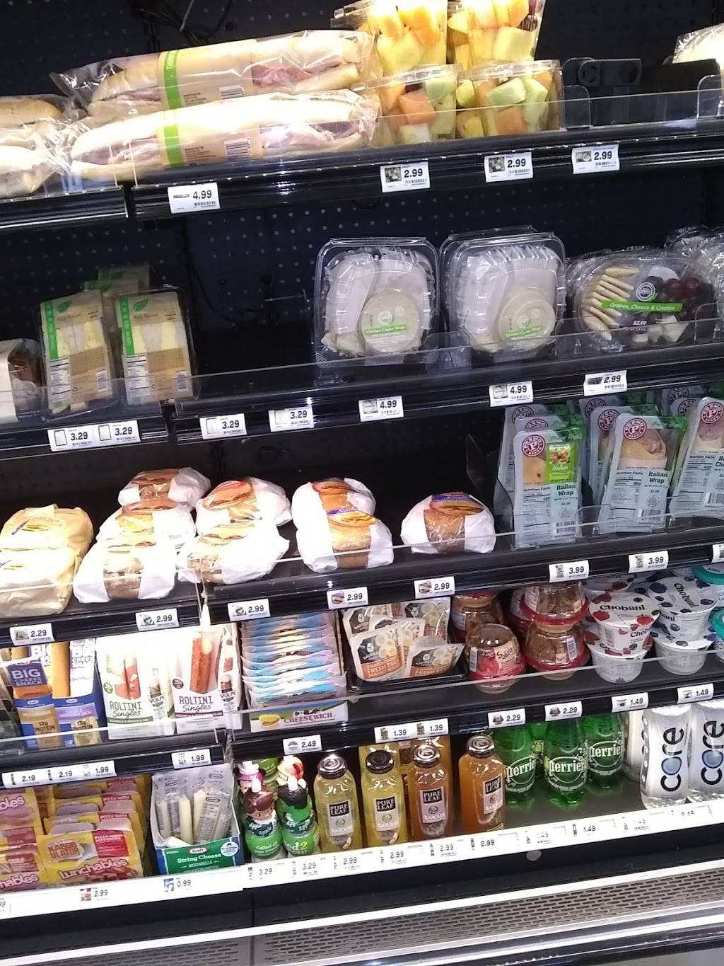 Thorntons | bakery | 11 US Hwy 12, Fox Lake, IL 60020, USA | 8475870554 OR +1 847-587-0554