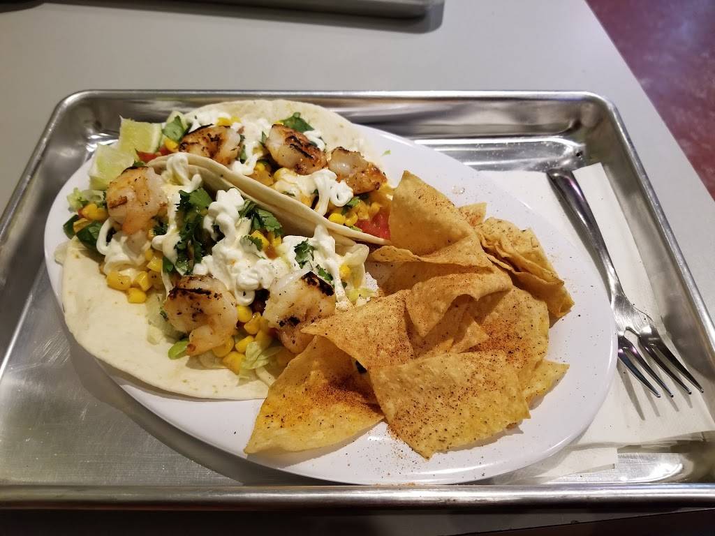 Chorizo Fresh Mex | restaurant | Clarkson Crossing Shopping Centre, 950 Southdown Rd, Mississauga, ON L5J 2Y4, Canada | 9058226988 OR +1 905-822-6988