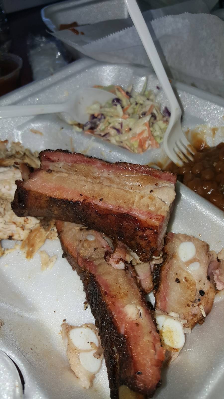 Fainmous BBQ | restaurant | 10400 S Post Oak Rd ste e, Houston, TX 77035, USA | 7137289663 OR +1 713-728-9663